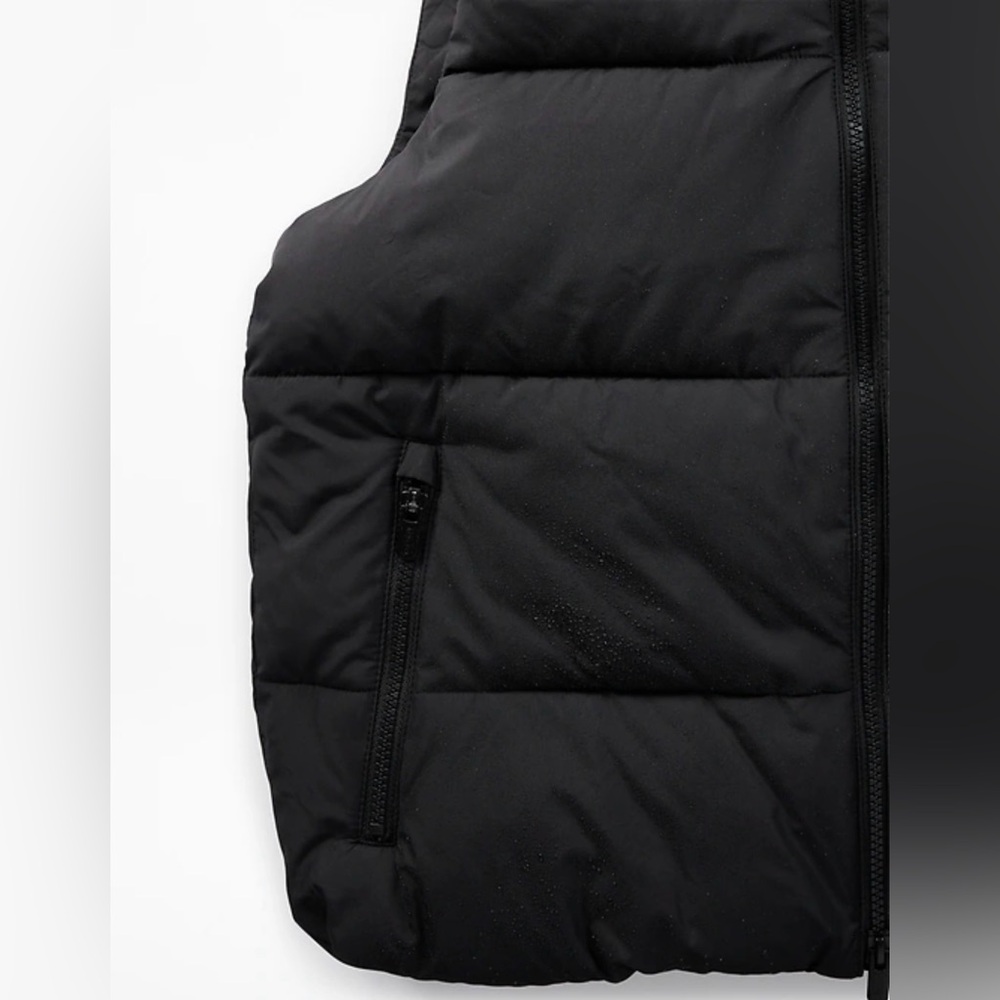NWT Athleta Stratus Puffer Vest - Picture 4 of 6